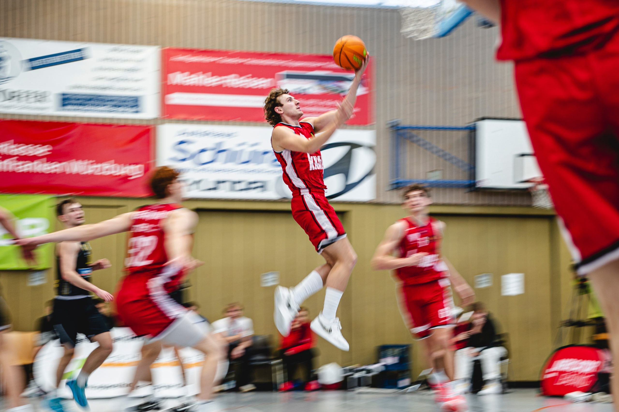 Wue Lud Calvin Wishart 7 Layup